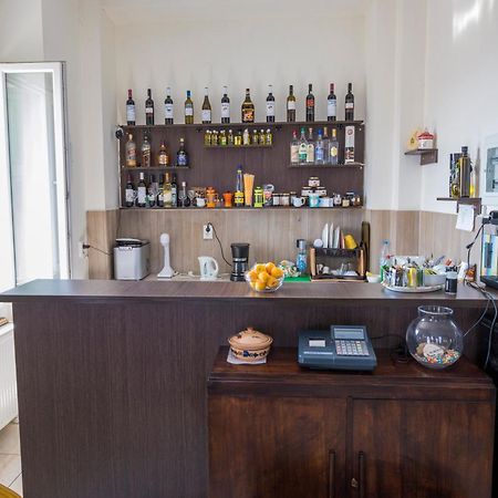 Hotel Pyrgos Sofokleous Mytilíni Exteriér fotografie