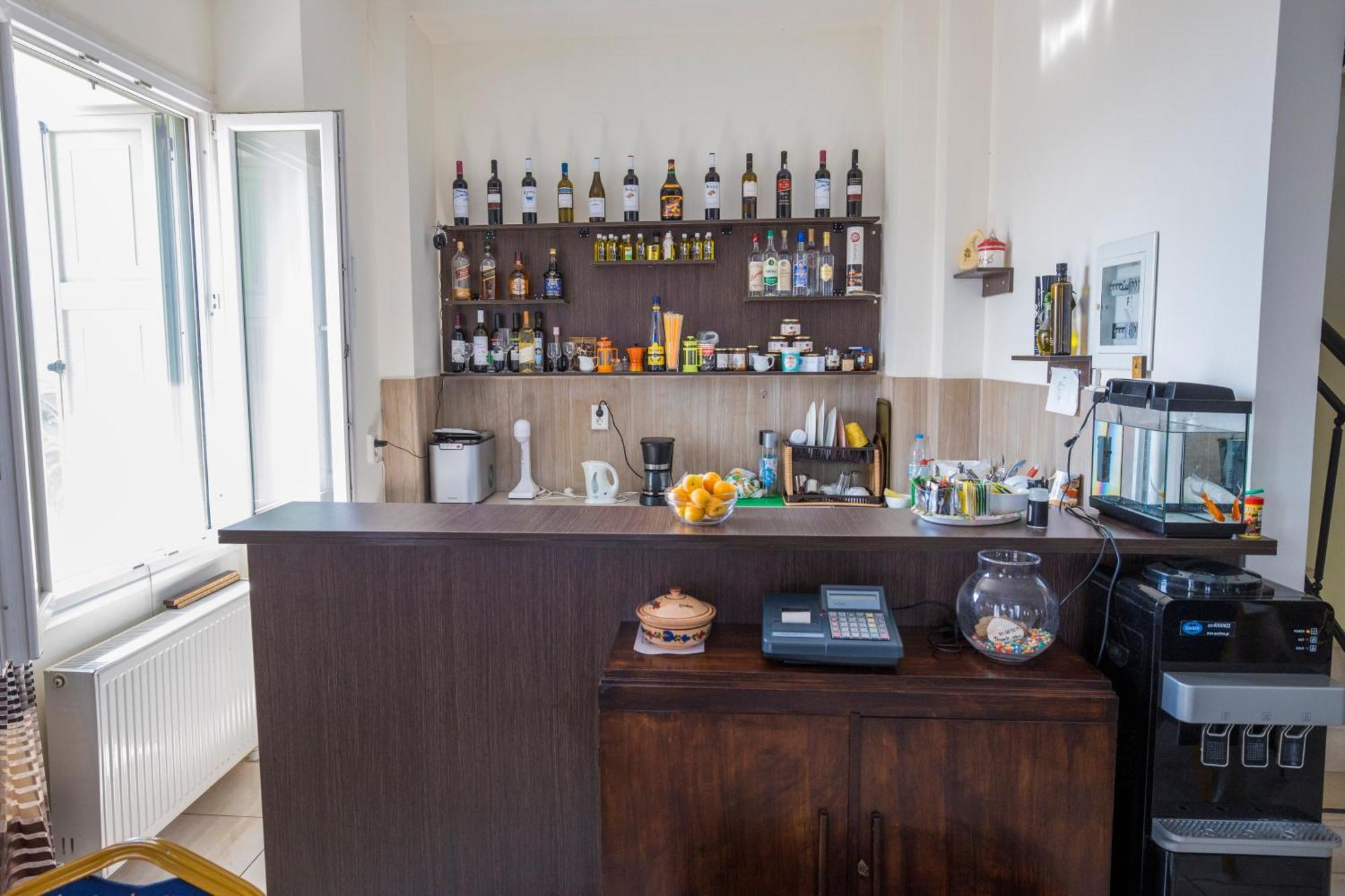 Hotel Pyrgos Sofokleous Mytilíni Exteriér fotografie
